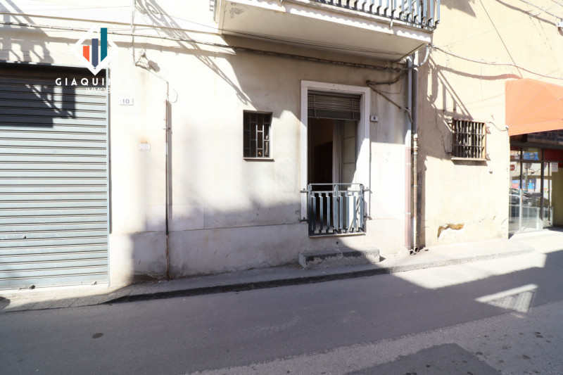 Immagine 8 di Appartamento in vendita  in vicolo San Vito n.03 a Palagonia