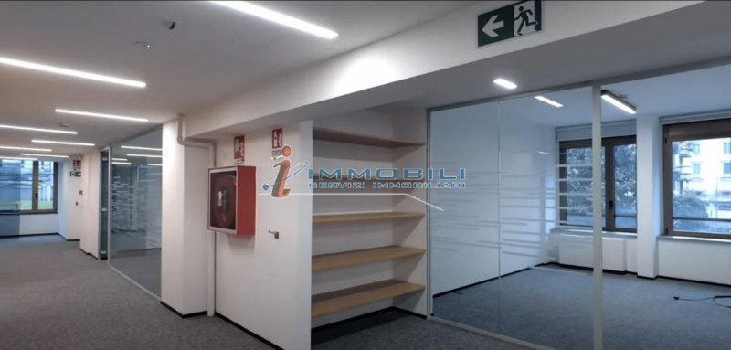Immagine 10 di Ufficio in affitto  in VIA LOMAZZO PAOLO a Milano