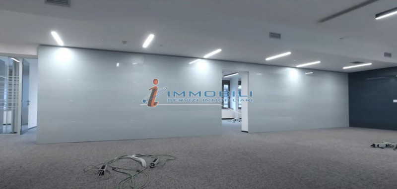 Immagine 22 di Ufficio in affitto  in VIA LOMAZZO PAOLO a Milano