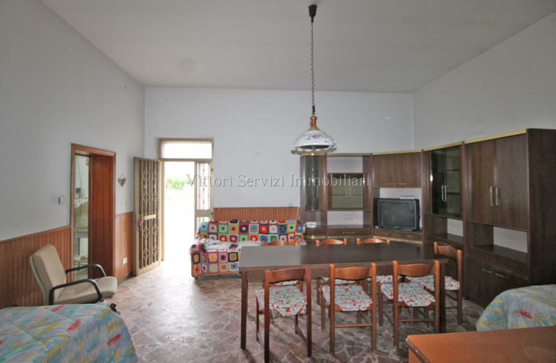 Immagine 5 di Casa indipendente in vendita  in via Basilicata a Torrita Di Siena