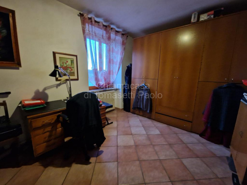 Immagine 42 di Villa in vendita  in roncosambaccio a Fano