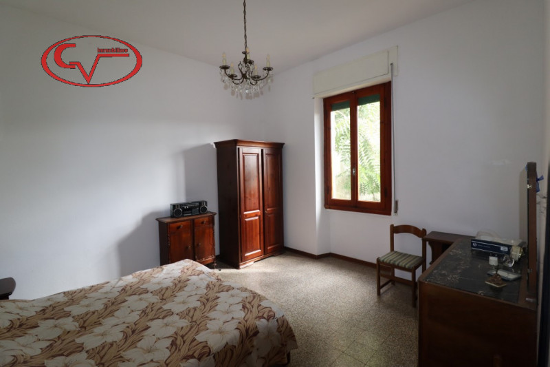 Immagine 14 di Appartamento in vendita  in via Dante Alighieri a Bucine