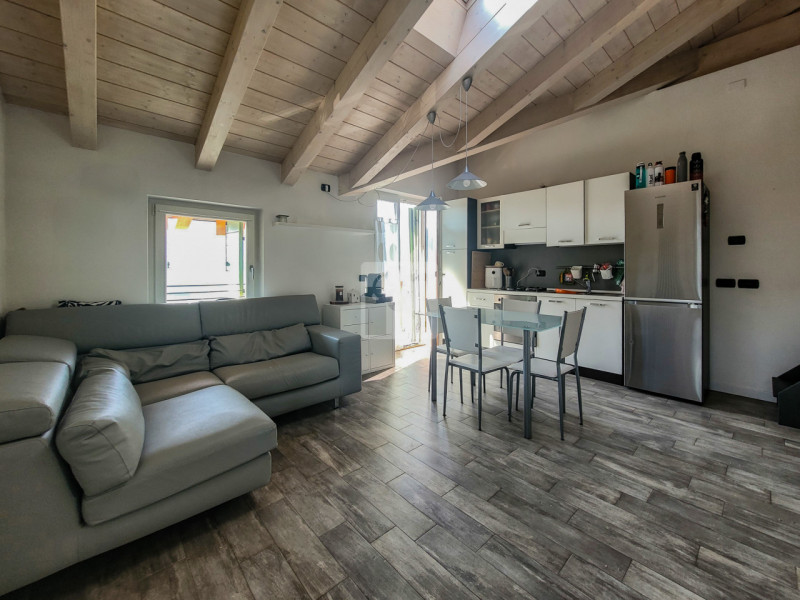 Immagine 7 di Appartamento in vendita  in Via Don Evaristo Bolognani a Cavedine