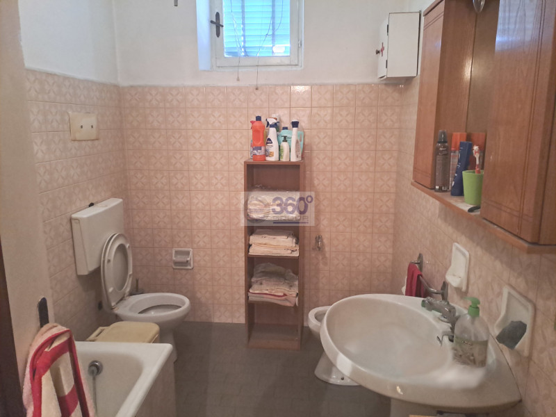 Immagine 7 di Casa indipendente in vendita  in Via S. Martino a Passirano