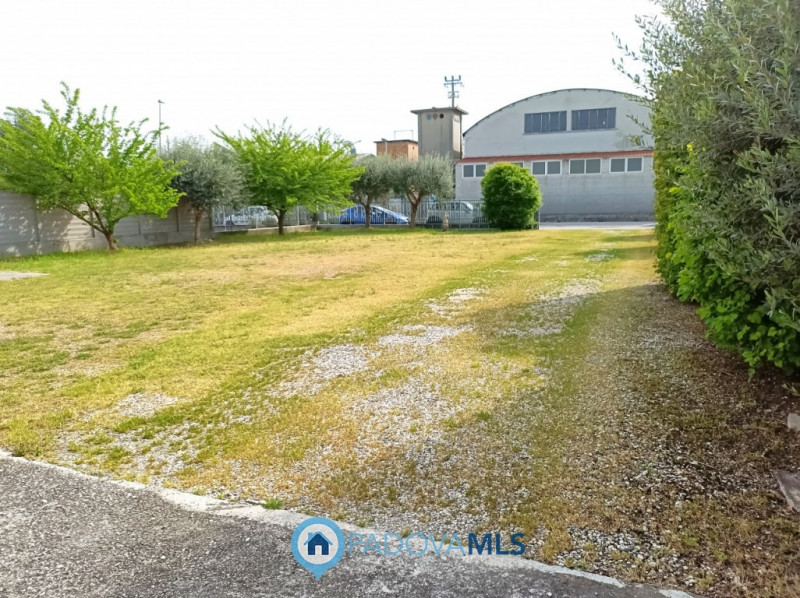 Immagine 9 di Capannone industriale in vendita  in via Bolzani a Masera' Di Padova