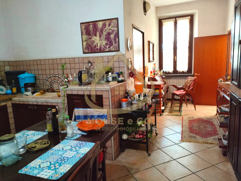 Immagine 9 di Villa in vendita  in Via Sanzio a Mortara