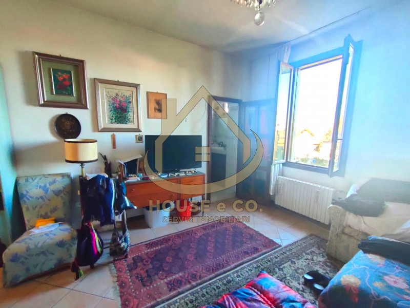 Immagine 27 di Villa in vendita  in Via Sanzio a Mortara