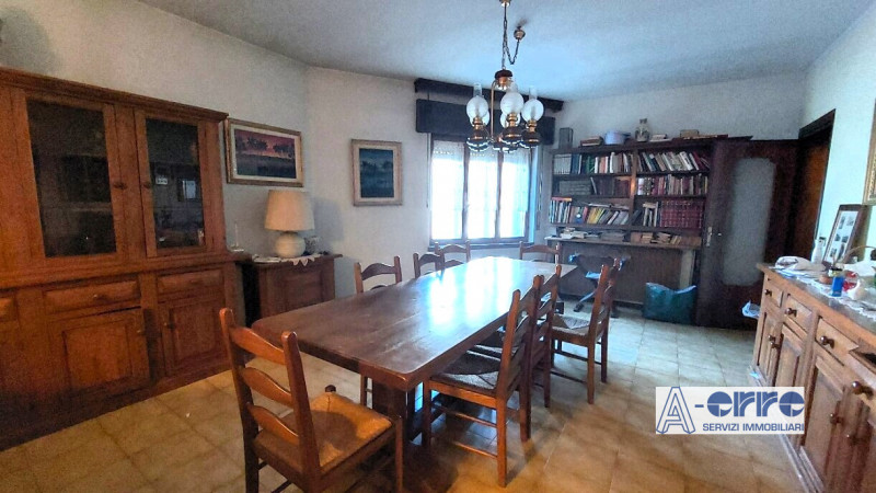 Immagine 11 di Casa indipendente in vendita  a Valbrenta