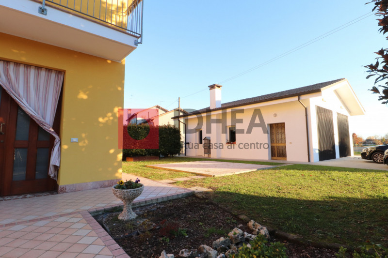 Immagine 4 di Appartamento in vendita  in ULSS a Preganziol