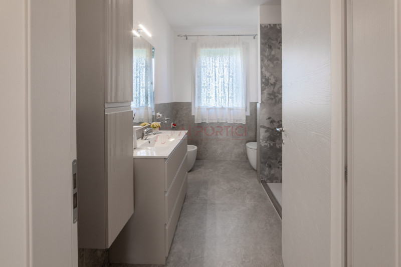 Immagine 9 di Villa in vendita  in Via Buffa a Brugine