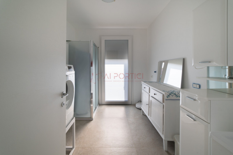 Immagine 12 di Villa in vendita  in Via Buffa a Brugine