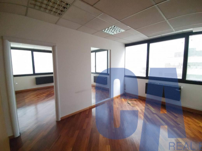 Immagine 9 di Palazzo in vendita  in VIA BARTOLOMEO COLLEONI a Agrate Brianza