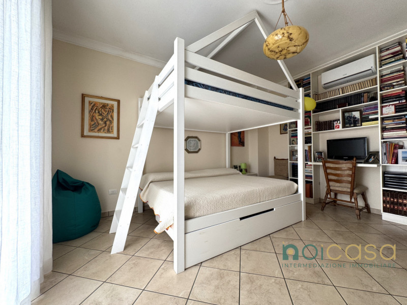 Immagine 17 di Appartamento in vendita  in Via Giovanni Sava 36 a Surbo