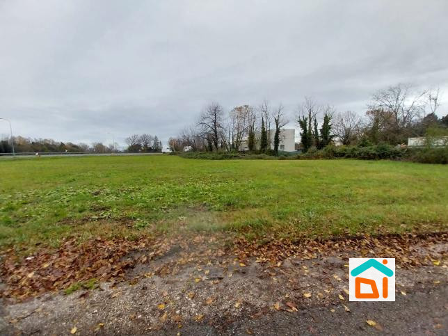 Immagine 2 di Terreno in vendita  in via Ramazzotti a Cervignano Del Friuli