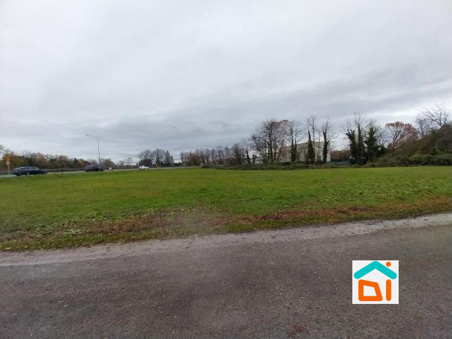 Immagine 12 di Terreno in vendita  in via Ramazzotti a Cervignano Del Friuli