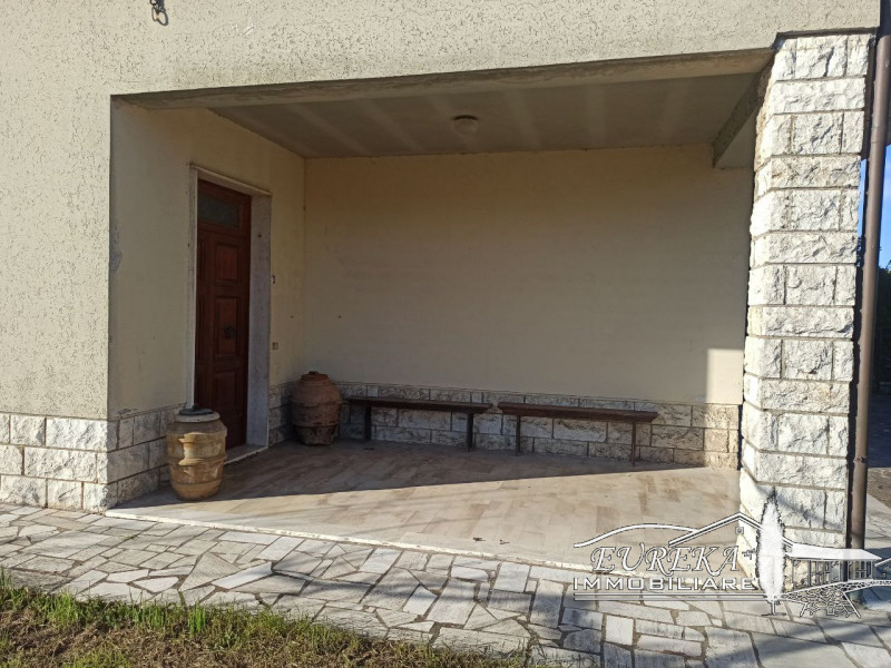 Immagine 7 di Casa indipendente in vendita  in via roma 152 a Castiglione Del Lago