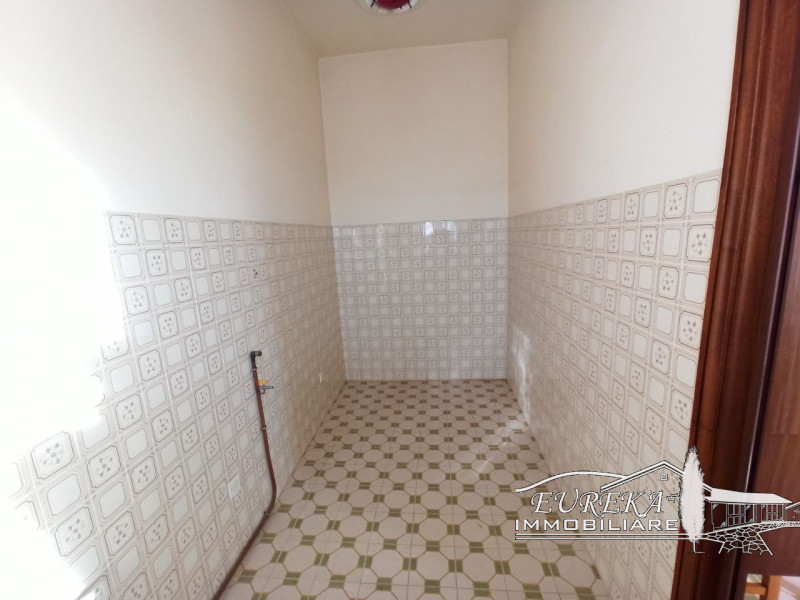 Immagine 30 di Casa indipendente in vendita  in via roma 152 a Castiglione Del Lago