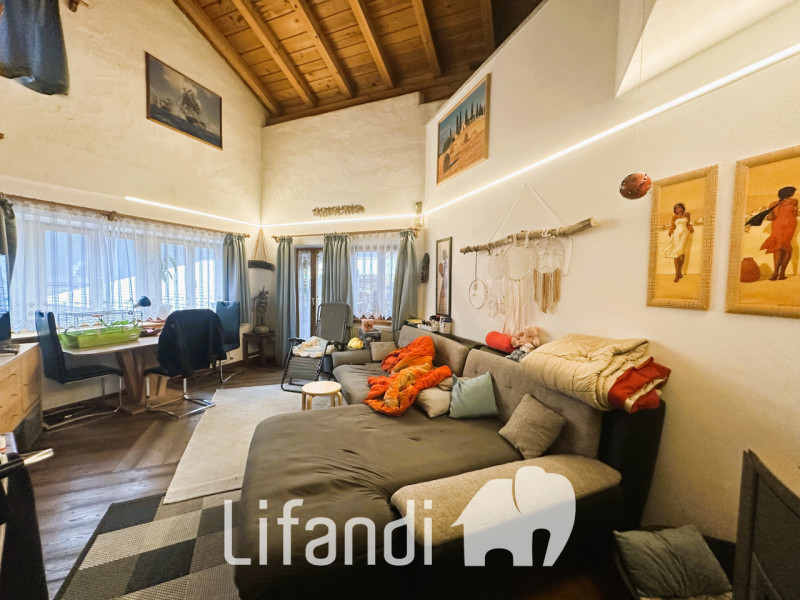 Immagine 2 di Casa indipendente in vendita  a Aldino .Aldein.