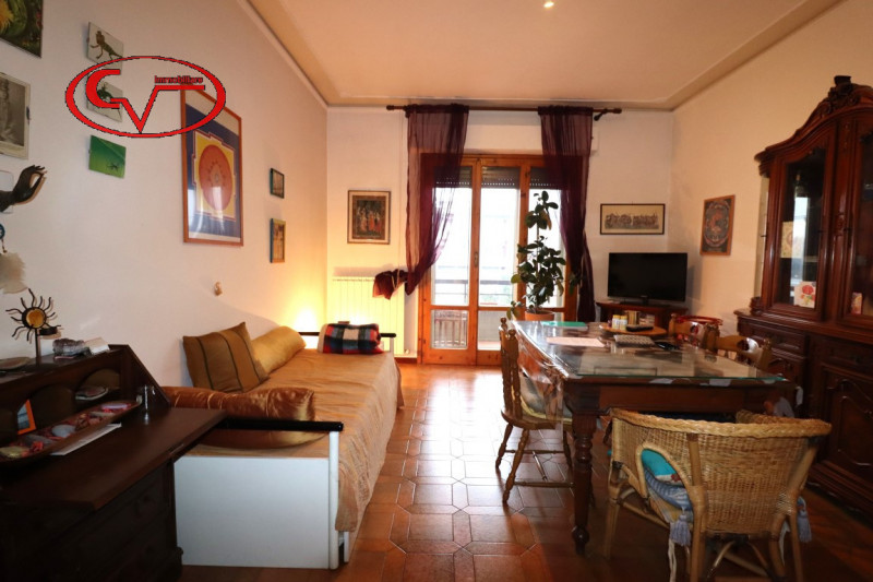 Immagine 2 di Appartamento in vendita  in via 24 maggio a Montevarchi