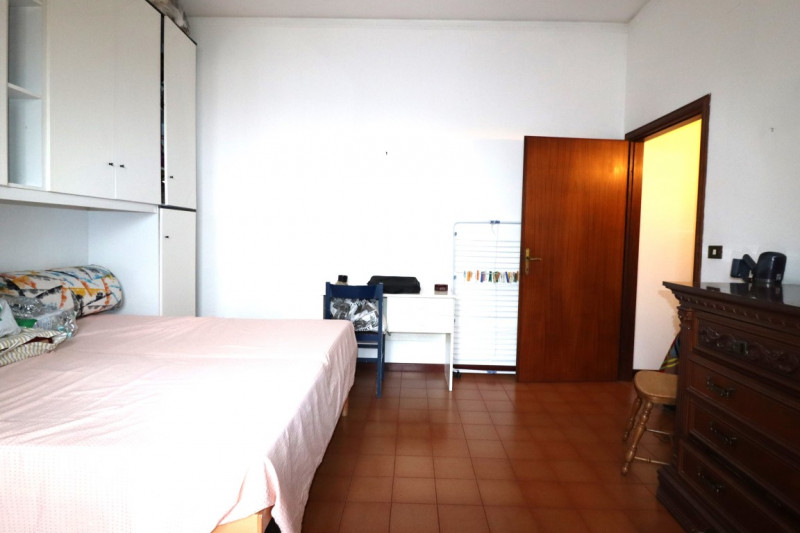 Immagine 16 di Appartamento in vendita  in via 24 maggio a Montevarchi