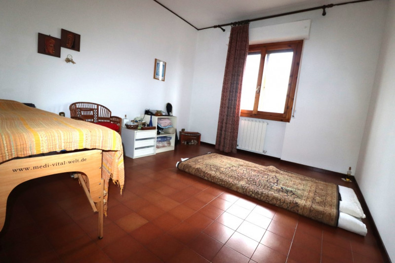 Immagine 18 di Appartamento in vendita  in via 24 maggio a Montevarchi