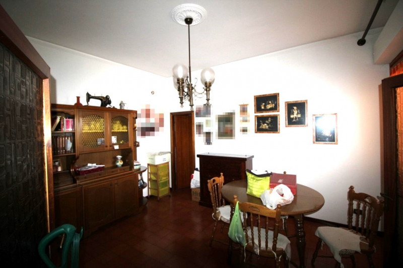 Immagine 27 di Appartamento in vendita  in via 24 maggio a Montevarchi