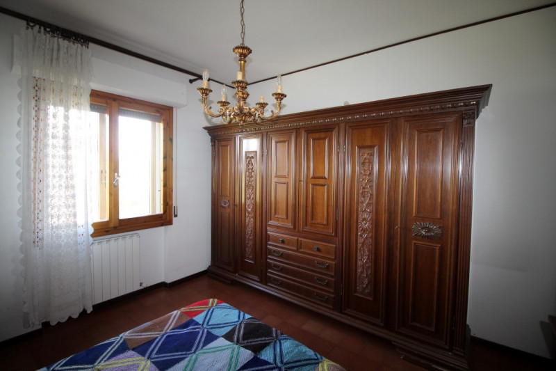 Immagine 33 di Appartamento in vendita  in via 24 maggio a Montevarchi