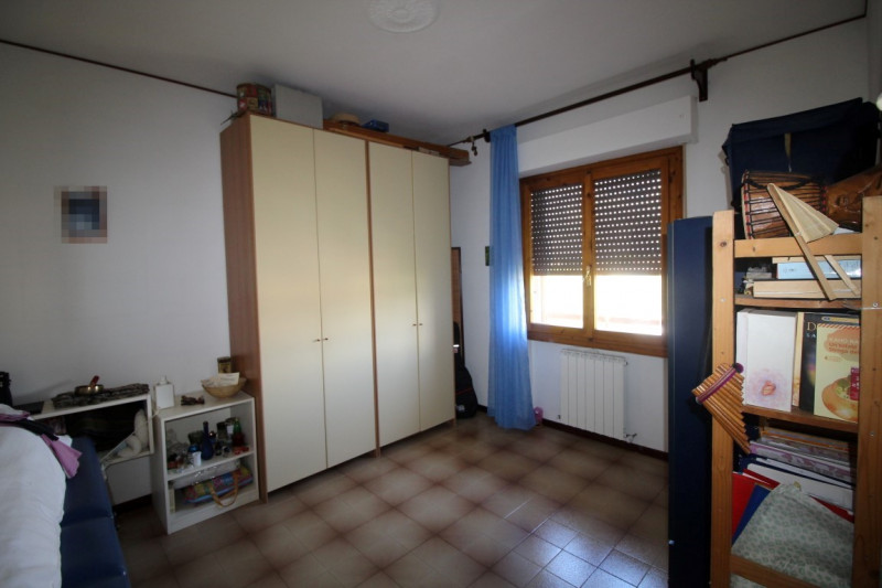 Immagine 39 di Appartamento in vendita  in via 24 maggio a Montevarchi