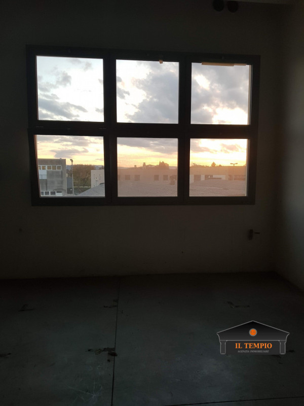 Immagine 2 di Capannone industriale in vendita  in VIA SAVIABONA a Vicenza