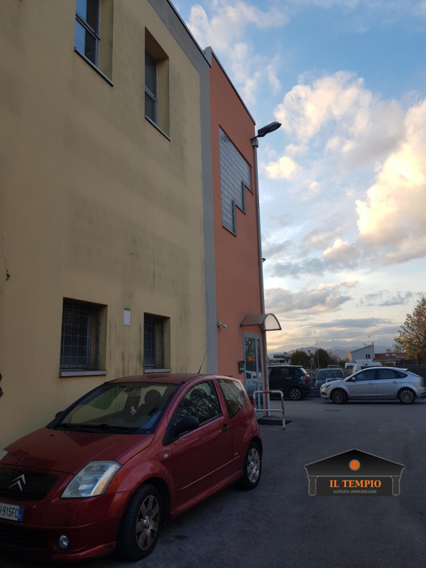 Immagine 4 di Capannone industriale in vendita  in VIA SAVIABONA a Vicenza