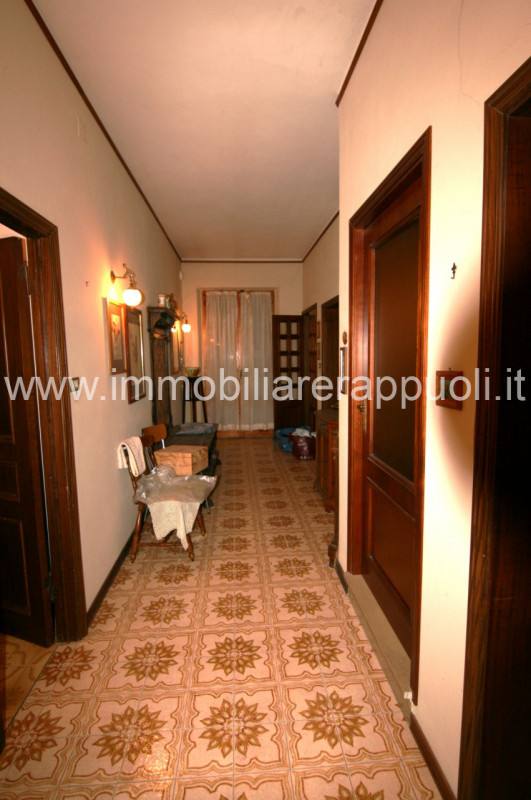 Immagine 11 di Casa indipendente in vendita  a Lucignano