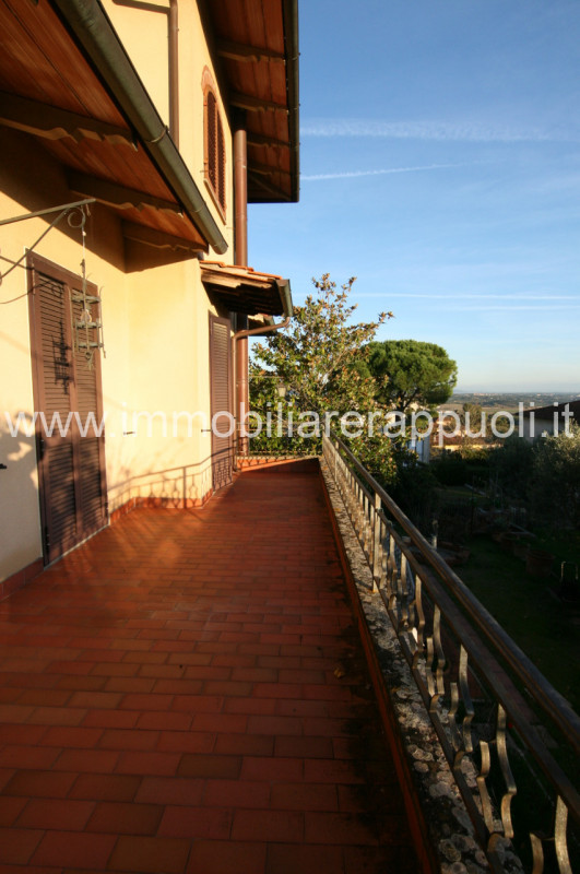 Immagine 14 di Casa indipendente in vendita  a Lucignano