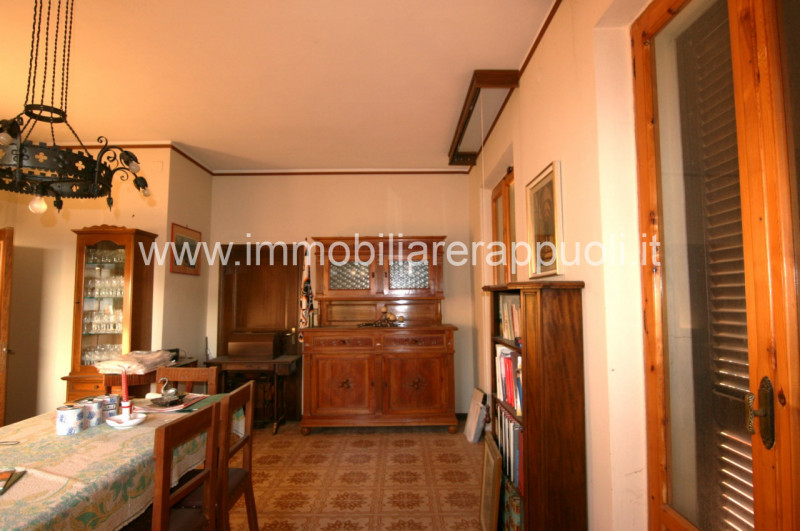 Immagine 16 di Casa indipendente in vendita  a Lucignano