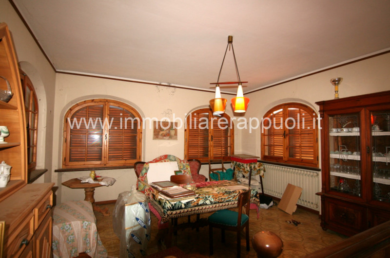 Immagine 17 di Casa indipendente in vendita  a Lucignano