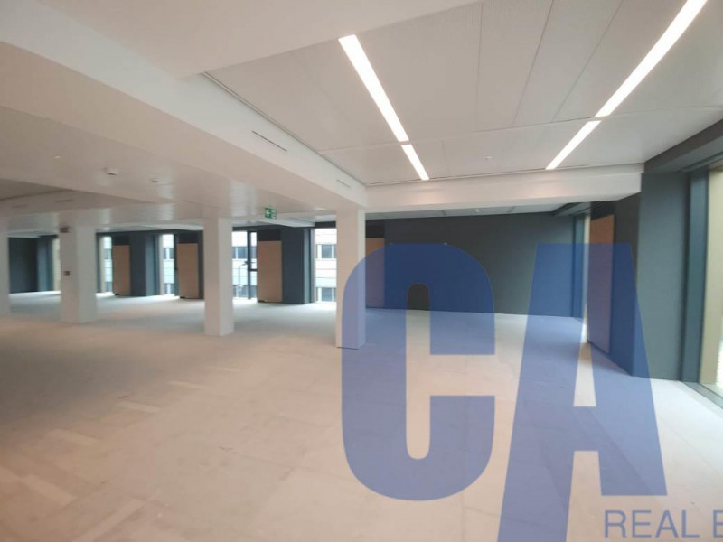 Immagine 20 di Ufficio in affitto  in VIA DELL' APRICA a Milano