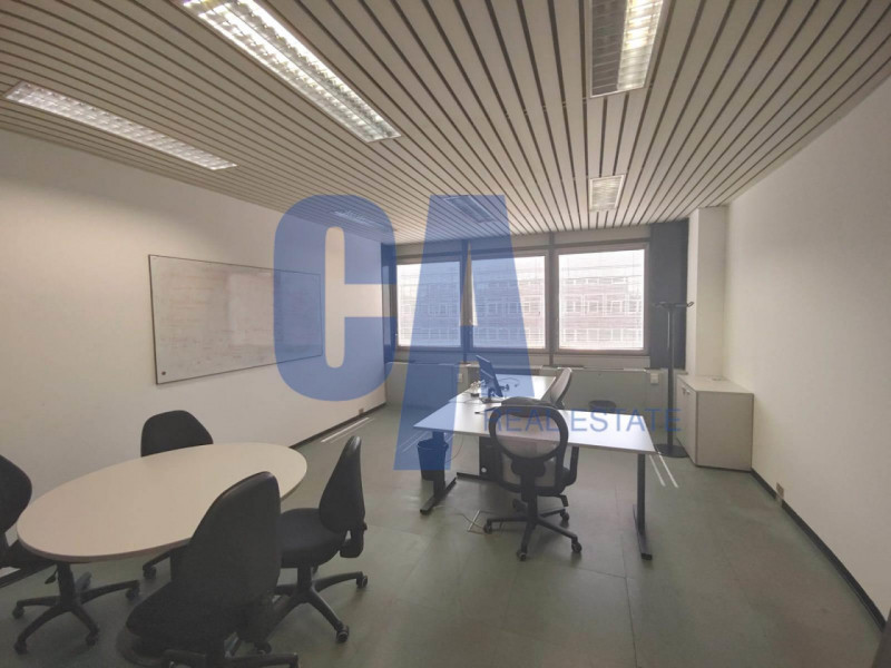 Immagine 6 di Ufficio in affitto  in VIA CECHOV ANTONIO a Milano
