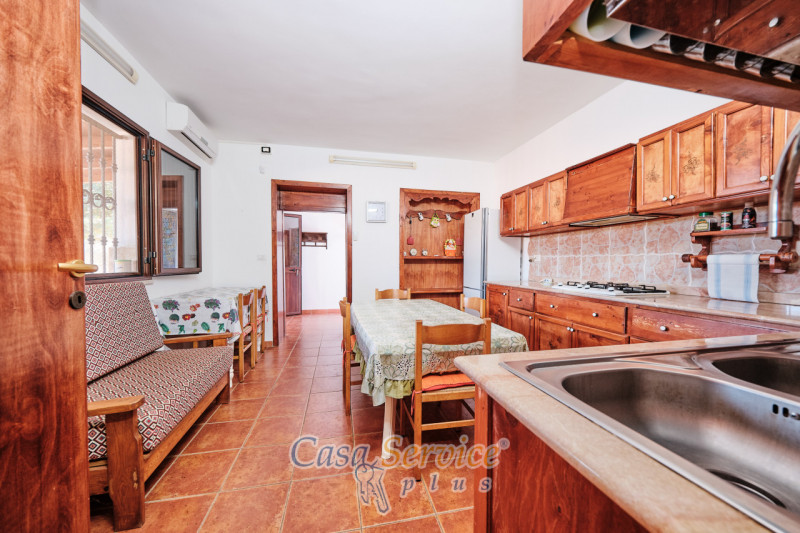 Immagine 4 di Villa in vendita  in SP360 a Taurisano