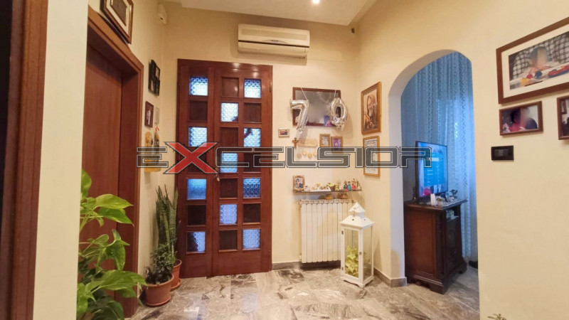 Immagine 2 di Appartamento in vendita  in Corso Risorgimento n. 160 - Porto Viro (RO) a Rosolina