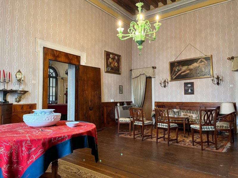 Immagine 8 di Villa in vendita  in Via B. Bizio, 6 a Longare