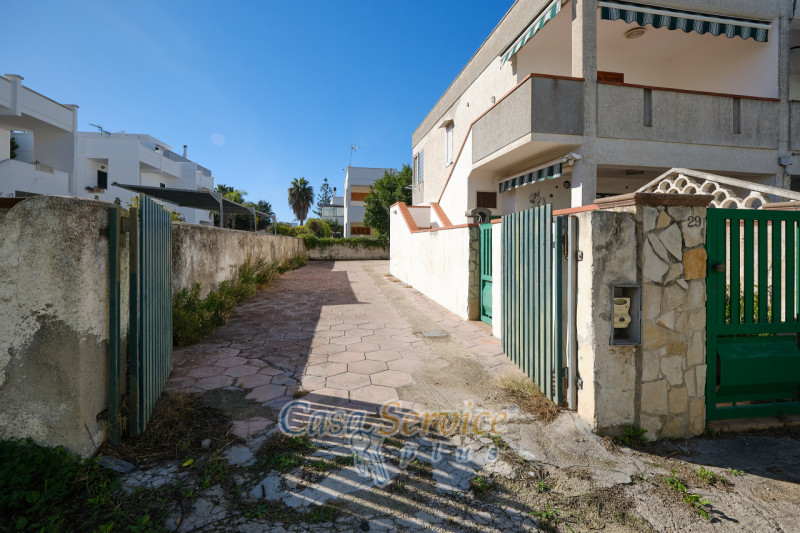 Immagine 5 di Villa in vendita  in Via Dei Pini a Gallipoli