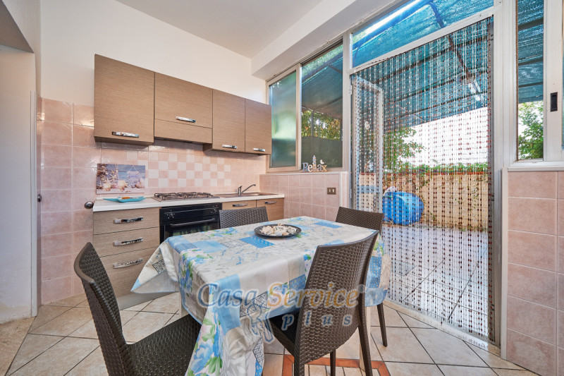 Immagine 34 di Villa in vendita  in Via Dei Pini a Gallipoli