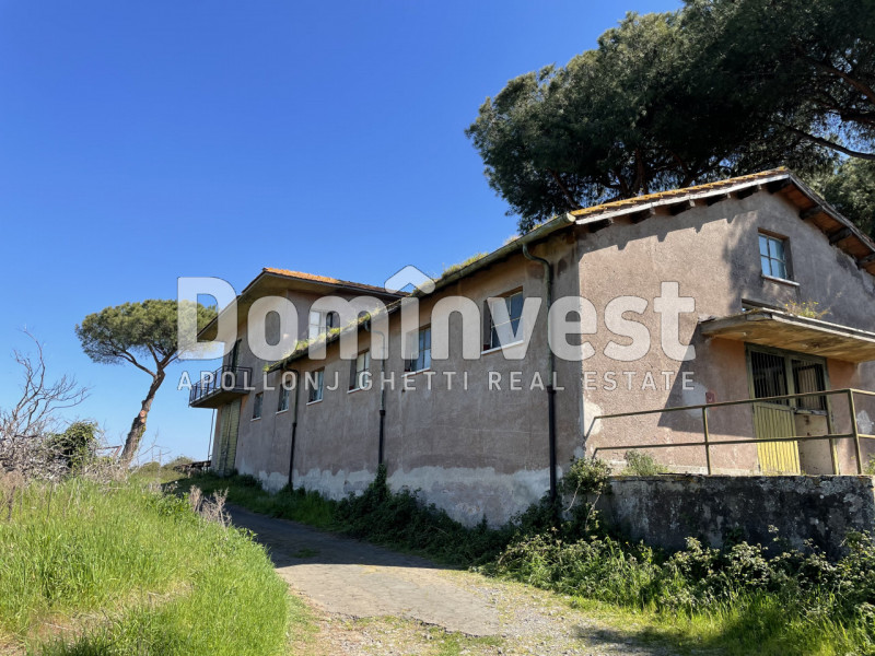 Immagine 11 di Villa in vendita  in viale della Repubblica a Marino