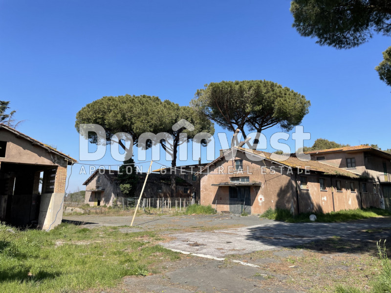 Immagine 23 di Villa in vendita  in viale della Repubblica a Marino