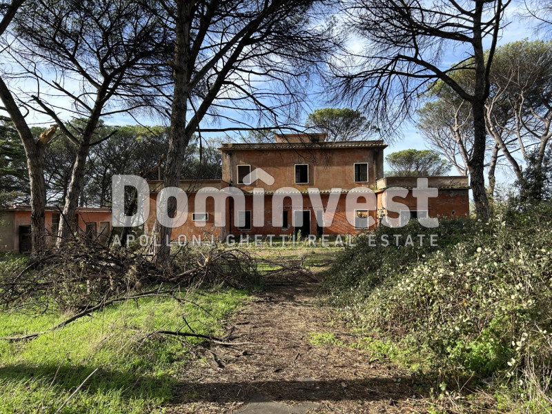 Immagine 35 di Villa in vendita  in viale della Repubblica a Marino