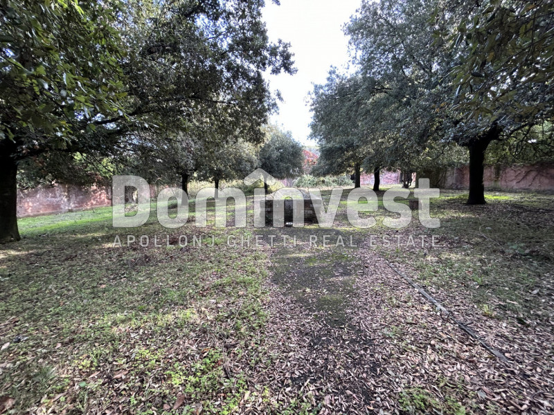 Immagine 42 di Villa in vendita  in viale della Repubblica a Marino