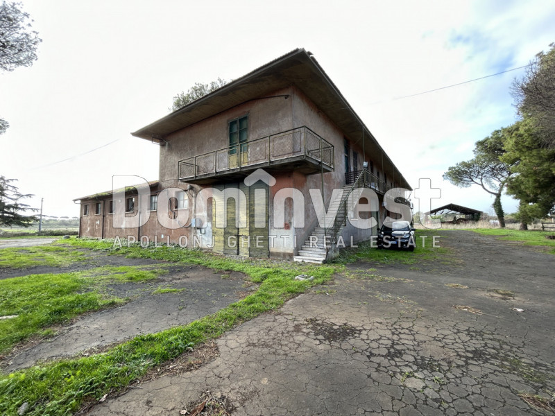 Immagine 60 di Villa in vendita  in viale della Repubblica a Marino