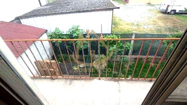 Immagine 12 di Villa in vendita  in Viale Montegrappa a Vigevano