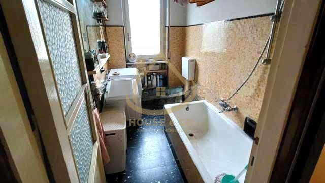 Immagine 21 di Villa in vendita  in Viale Montegrappa a Vigevano