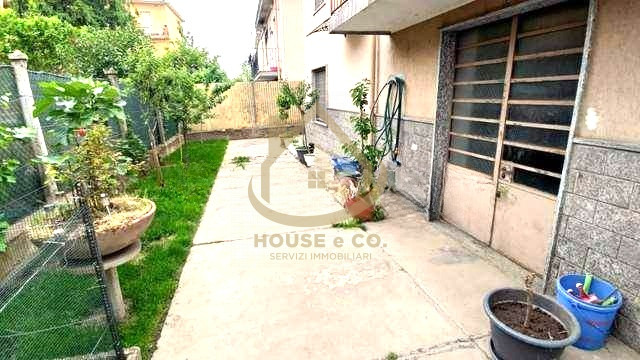 Immagine 22 di Villa in vendita  in Viale Montegrappa a Vigevano