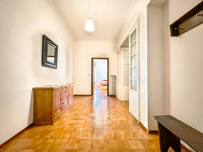 Immagine 10 di Appartamento in vendita  in Via Roma 5 a Varallo